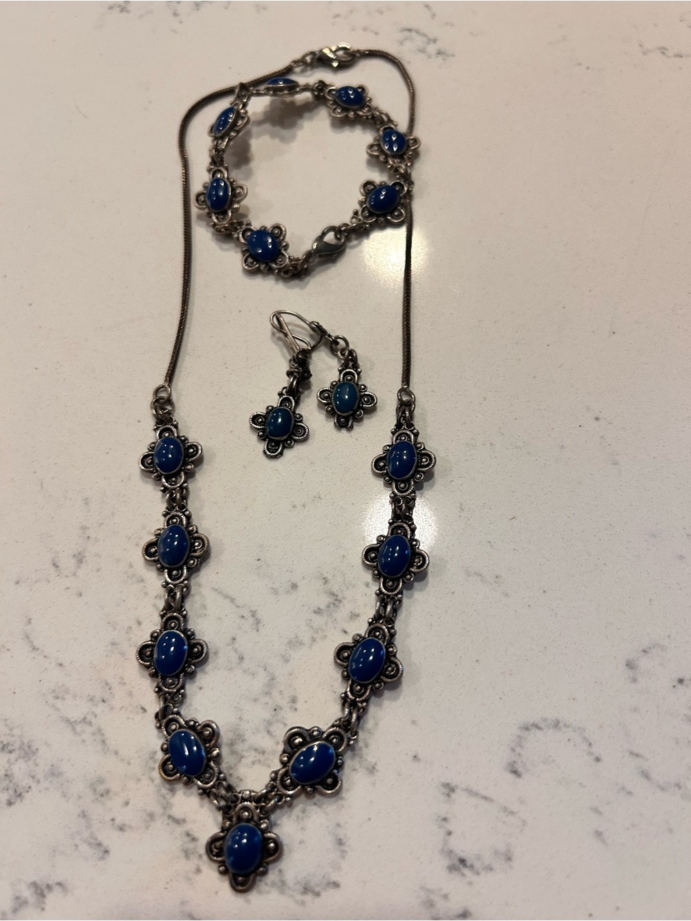Vintage Blue Stone Floral-Accent Jewelry Set - Necklace, Bracelet & Earrings